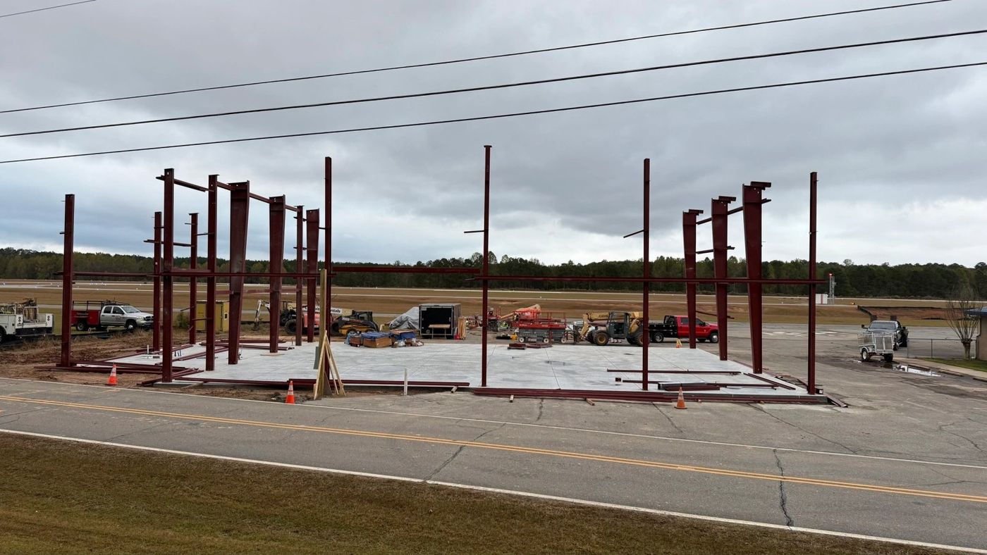 Hangar for LH — photo 9
